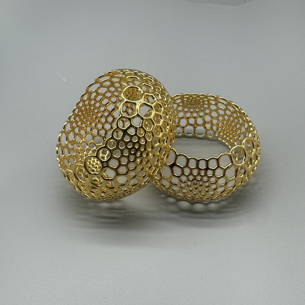 Custom gold lattice metal parts by lost-wax casting